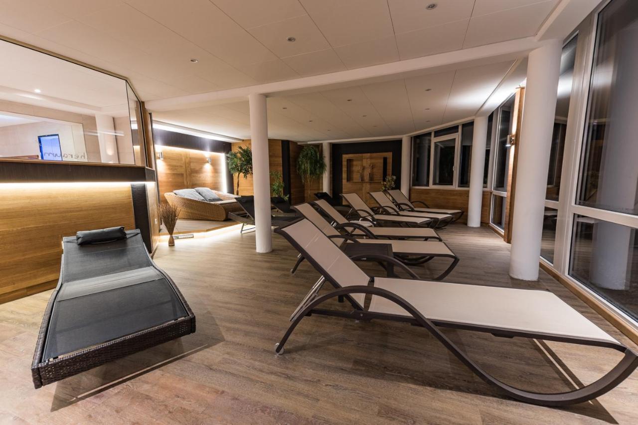 Haffhus - Hotel & Spa Иккермюнде Экстерьер фото